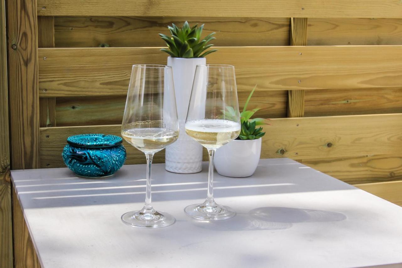 L'écrin champenois - Suite avec balnéo et sauna privés Châlons-en-Champagne Exterior foto